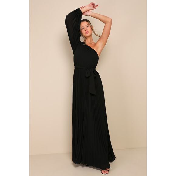 LULU'S SZ L Divine Charm Black Pleated One-Shoulder Asymmetric Maxi Dress B169 - Picture 1 of 9